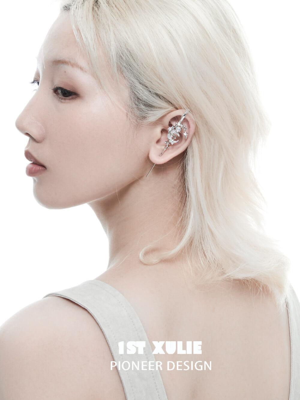 MYTH OF THE MOON 18K Platinum /24K Gold Ear Hook Needle Piercing Earring™